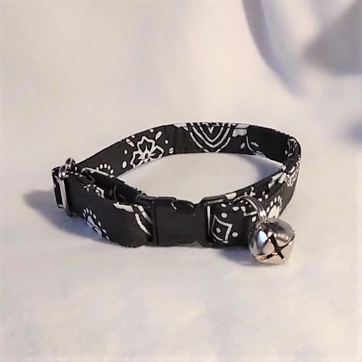 Black Bandana Cat collar