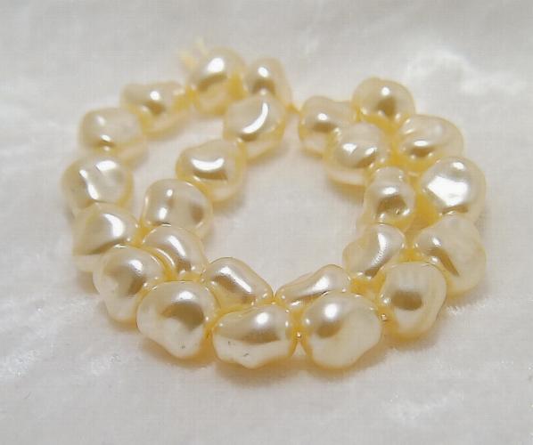 11x9.5mm Potatoe Glass Pear Beads